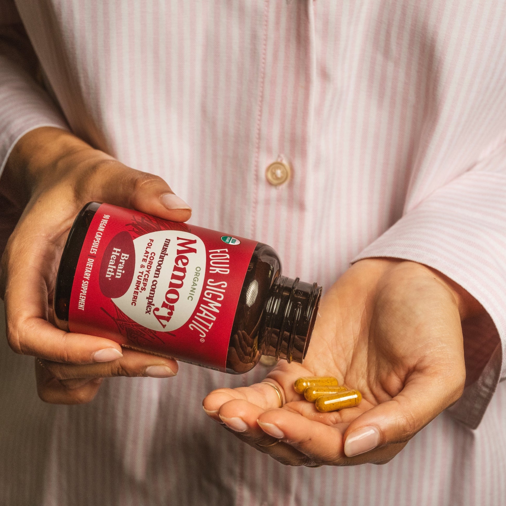 memory-capsules-d4 memory-capsule-2.jpg